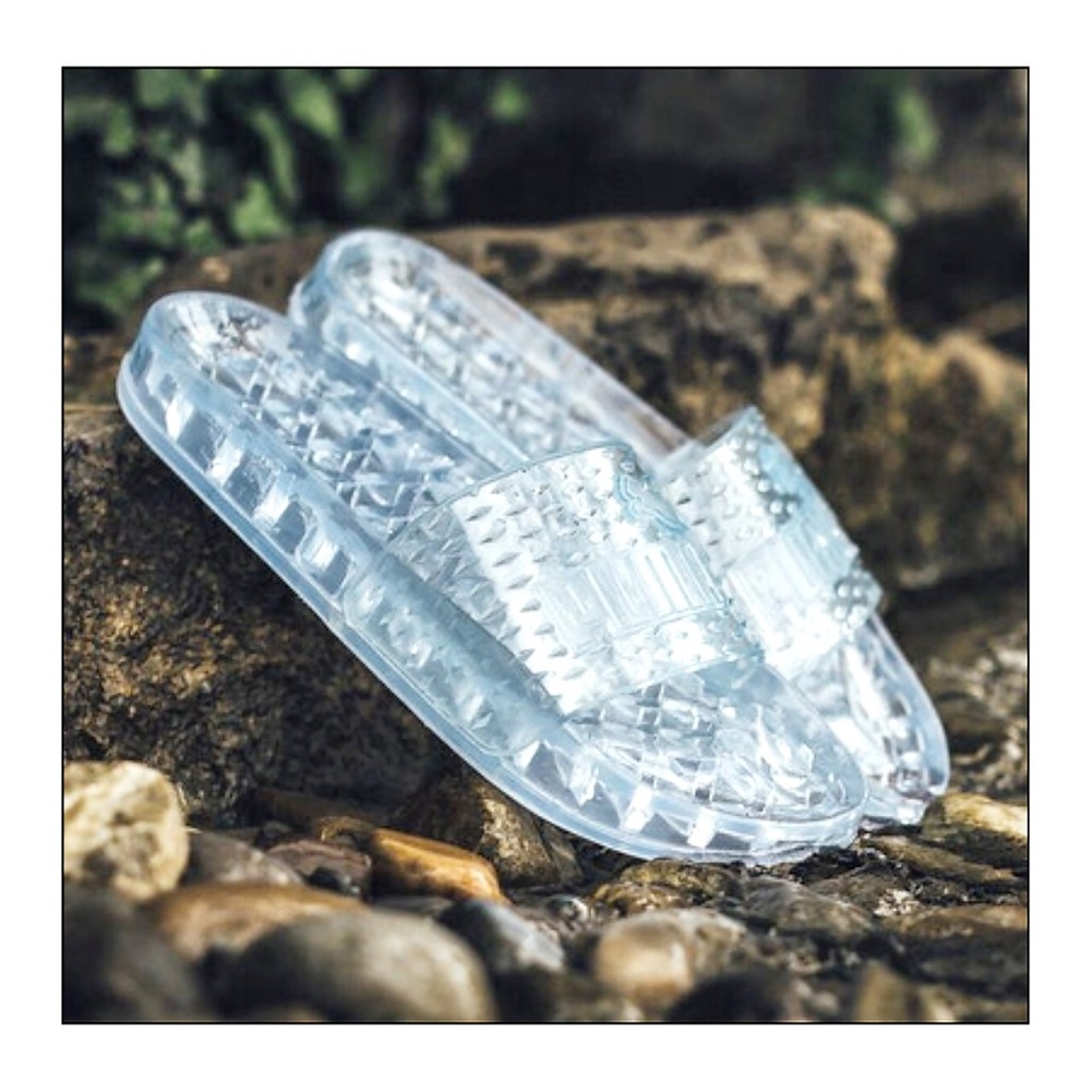 Fenty X Puma Rihanna Light Blue Jelly Slides - Picture 2 of 4